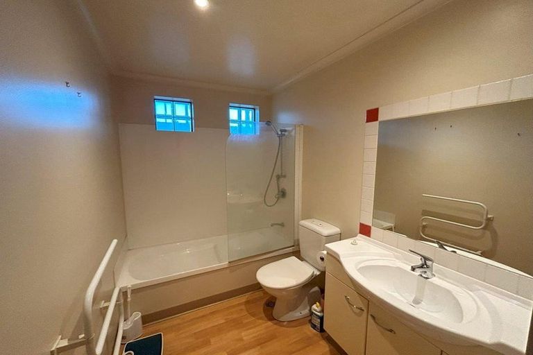 Photo of property in Paramount Apartments, 30/281 Maunganui Road, Mount Maunganui, 3116