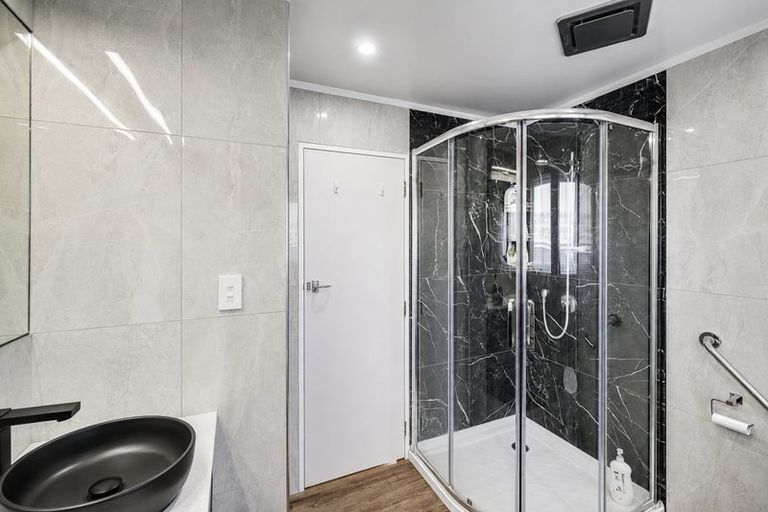 Photo of property in 28 Elliott Street, Taradale, Napier, 4112