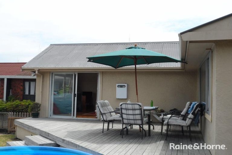 Photo of property in 99b Valley Road, Mount Maunganui, 3116
