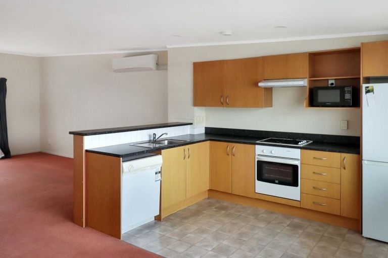 Photo of property in 17/3 Kelvin Grove, Te Aro, Wellington, 6011