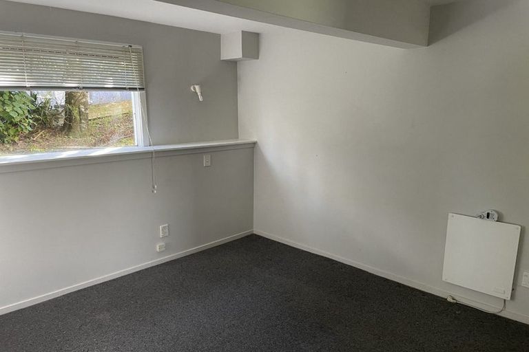 Photo of property in 13 Ngaio Gorge Road, Ngaio, Wellington, 6035