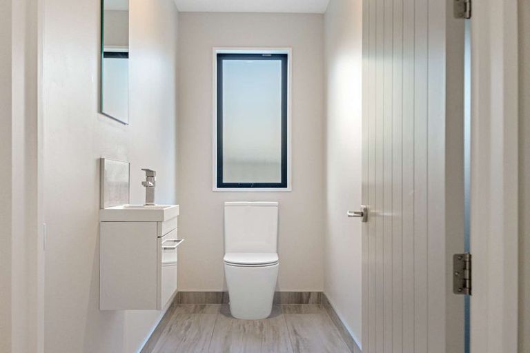 Photo of property in 6 Tuka Road, Pegasus, 7612