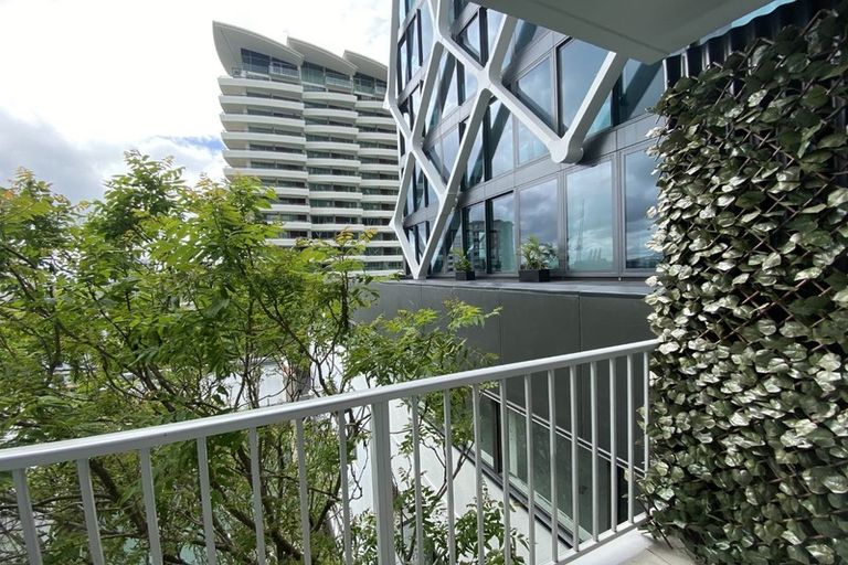 Photo of property in Waldorf Bankside Apartments, 4e/8 Bankside Street, Auckland Central, Auckland, 1010
