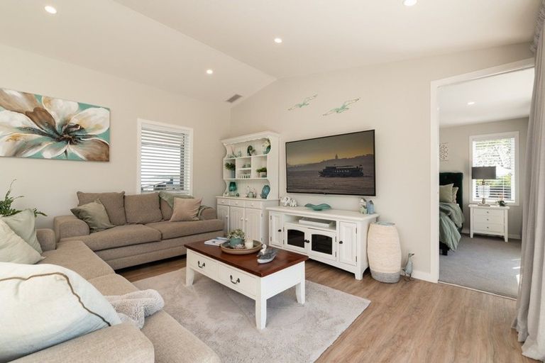 Photo of property in 267 Cambridge Road, Bethlehem, Tauranga, 3110