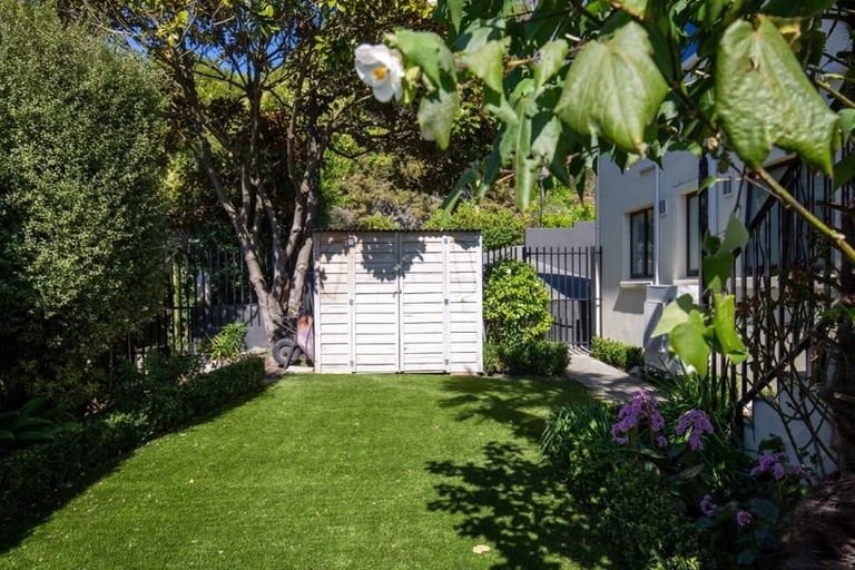 Photo of property in 39 Overdale Drive, Cashmere, Christchurch, 8022