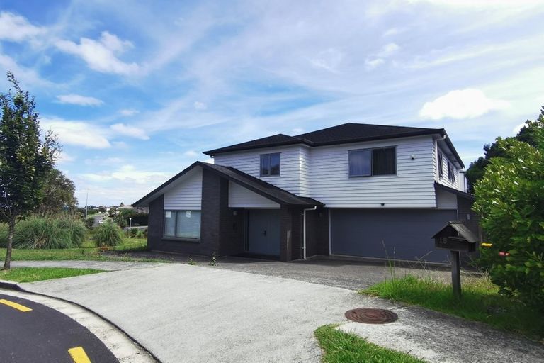 Photo of property in 15 Aviano Close, Flat Bush, Auckland, 2019