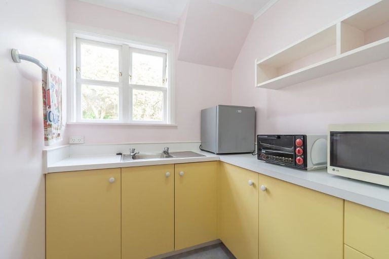 Photo of property in 28 Croydon Street, Karori, Wellington, 6012