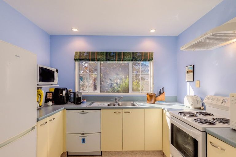 Photo of property in 6/55 Parade Court, Addington, Christchurch, 8024