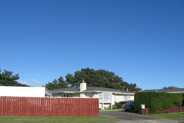 Photo of property in 34 Te Kupe Road, Paraparaumu Beach, Paraparaumu, 5032