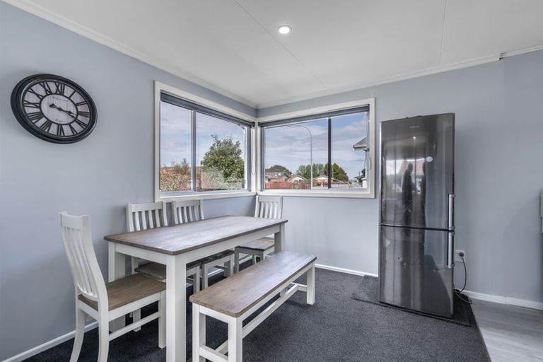 Photo of property in 24 Argyle Street, Kew, Invercargill, 9812