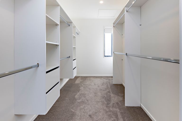 Photo of property in 40 Dawood Place, The Gardens, Auckland, 2105