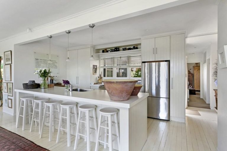 Photo of property in 77 Shepherd Road, Waipahihi, Taupo, 3330