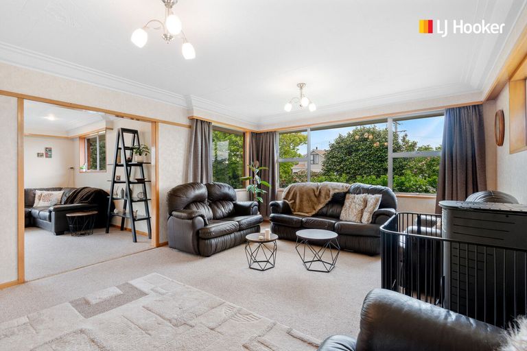 Photo of property in 19 Thames Street, Mosgiel, 9024