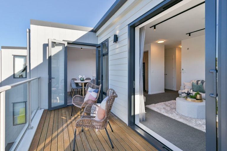 Photo of property in 6/69 Tiketike Way, Brooklyn, Wellington, 6021