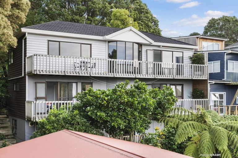 Photo of property in 9 Birdwood Street, Karori, Wellington, 6012