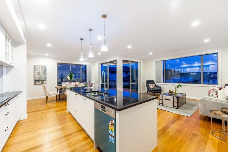 Photo of property in 24 Ormonde Drive, Silverdale, 0932