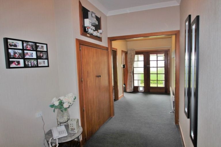 Photo of property in 16 Milton Street, Gore, 9710