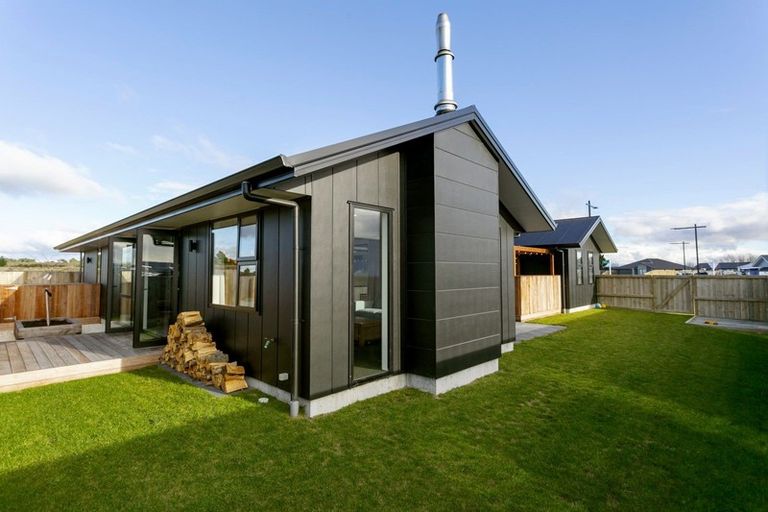 Photo of property in 19 Maru Terrace, Wharewaka, Taupo, 3330