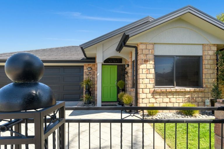 Photo of property in 5 Maldives Way, Papamoa Beach, Papamoa, 3118