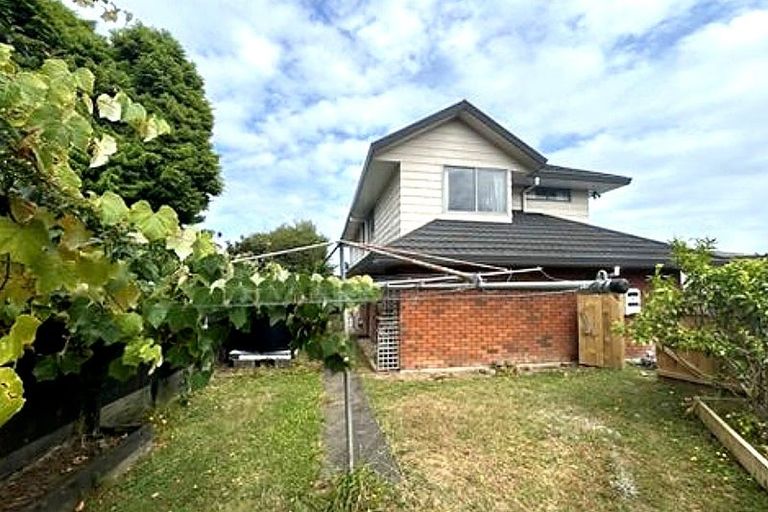 Photo of property in 3/8 Solana Court, Botany Downs, Auckland, 2010