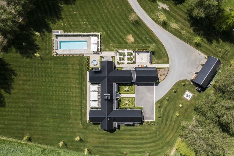 Photo of property in 26 Mcdrurys Road, Halswell, Christchurch, 7674