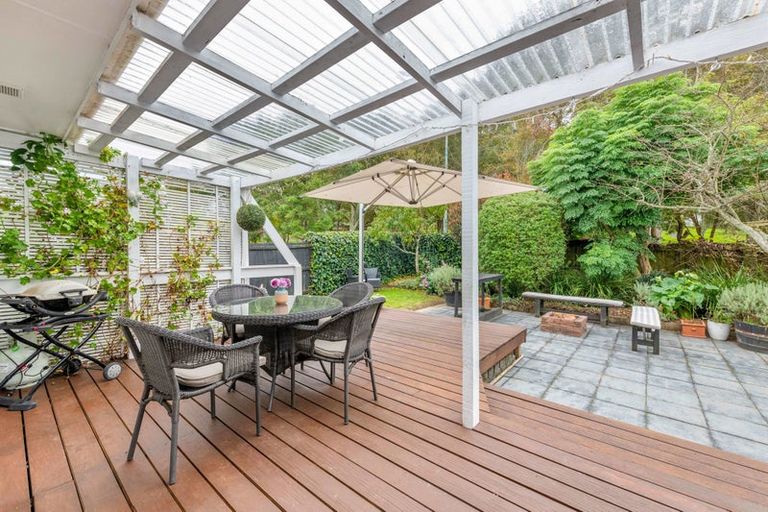 Photo of property in 21 Chartwell Avenue, Glenfield, Auckland, 0629