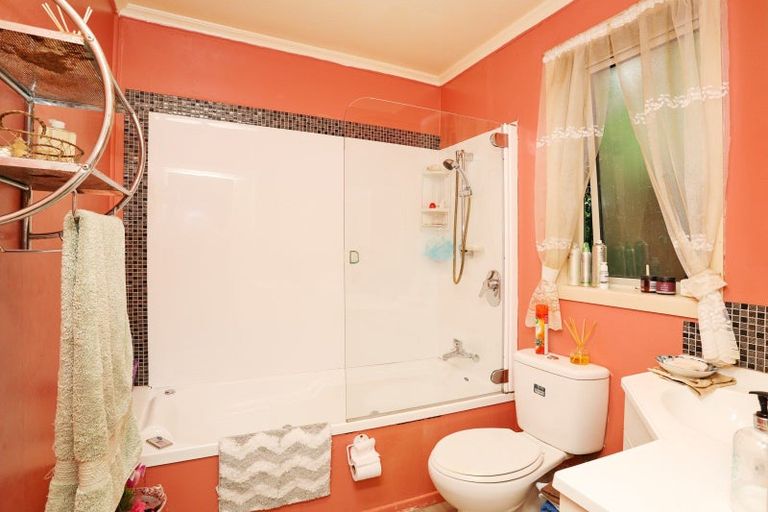 Photo of property in 17 Ariki Avenue, Otatara, Invercargill, 9879