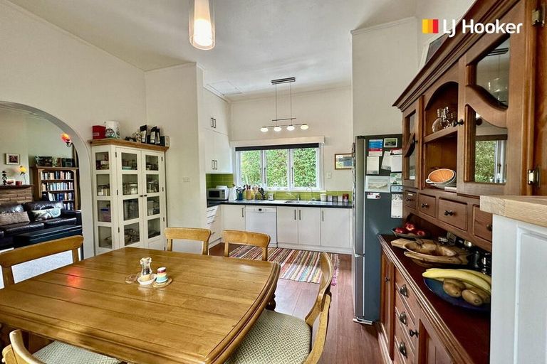 Photo of property in 24 Mataora Road, Kenmure, Dunedin, 9011