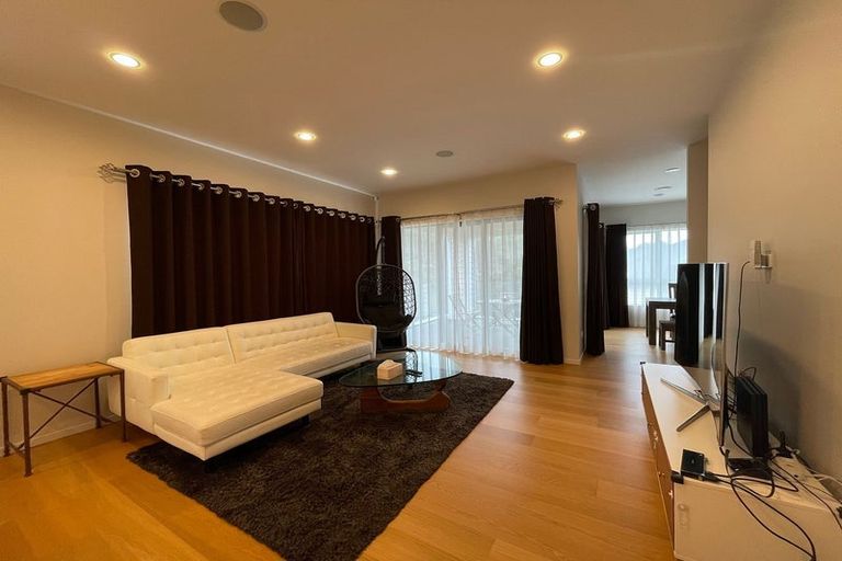 Photo of property in 36 Golden Morning Drive, Albany Heights, Auckland, 0632