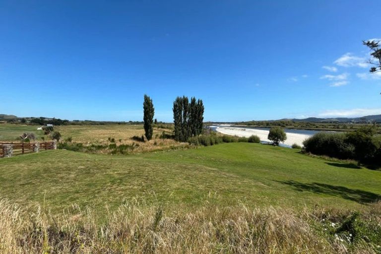 Photo of property in 24 Sneyd Street, Tuatapere, 9620