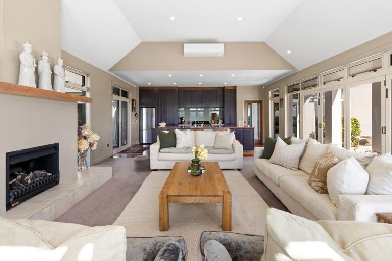 Photo of property in 54 Endsleigh Drive, Havelock North, Hastings, 4172