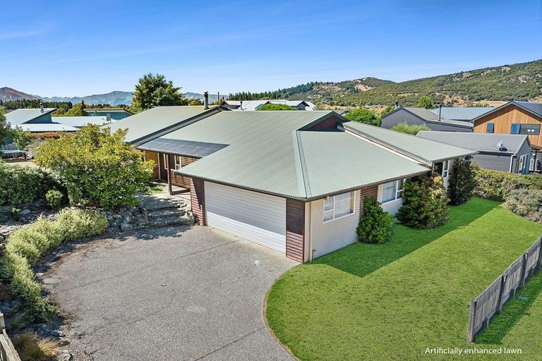 Photo of property in 130 Mount Iron Drive, Wanaka, 9305