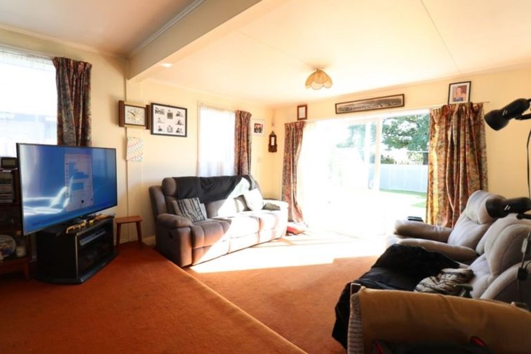 Photo of property in 65 Charlton Road, Gore, 9710