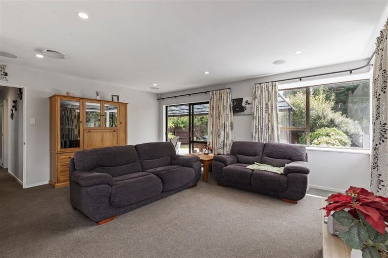 Photo of property in 28 Holland Drive, Kaiapoi, 7630