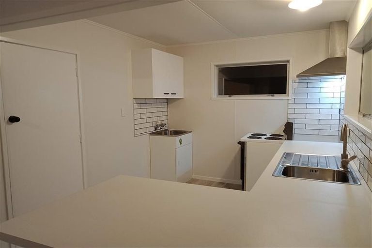 Photo of property in 2/10 Golf Road, Tahunanui, Nelson, 7011