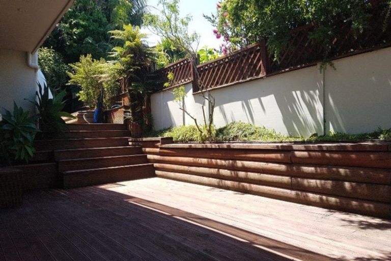 Photo of property in 2/837 Beach Road, Browns Bay, Auckland, 0630