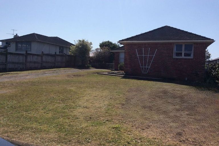Photo of property in 10 Andrew Road, Howick, Auckland, 2010