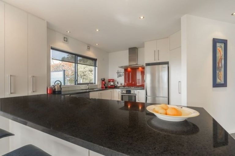 Photo of property in 7 Semaphore Close, Mount Pleasant, Christchurch, 8081