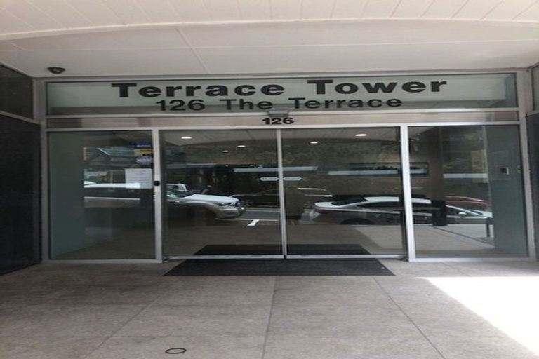Photo of property in Terrace Tower Apartments, 5b/126 The Terrace, Wellington Central, Wellington, 6011