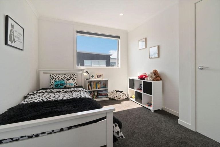 Photo of property in 27 Harvard Street, Hobsonville, Auckland, 0616