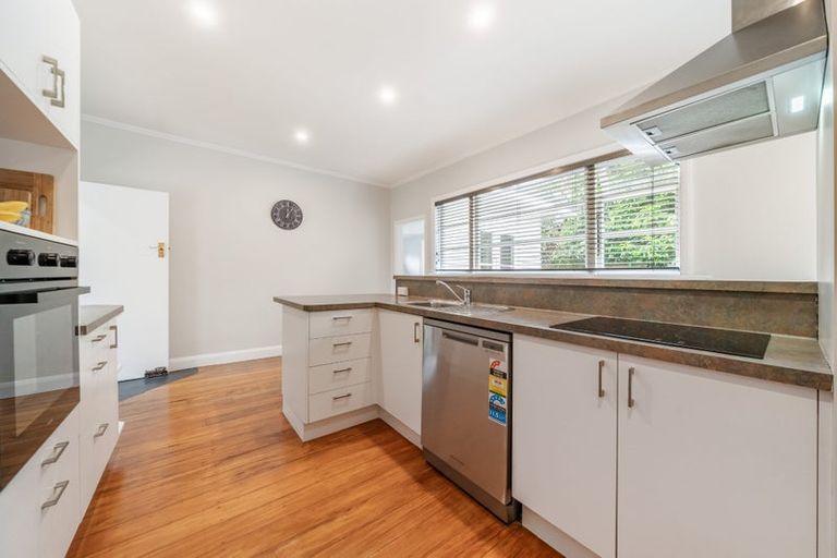 Photo of property in 24 Golders Road, Elderslea, Upper Hutt, 5018