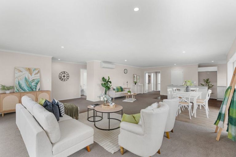 Photo of property in 6 Azara Way, Wigram, Christchurch, 8025