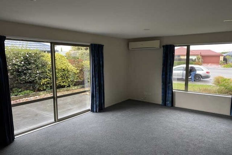 Photo of property in 28 Dufek Crescent, Wigram, Christchurch, 8042