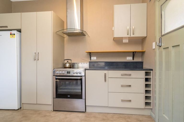 Photo of property in 43 Copinsha Street, Palmerston, 9430