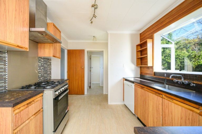 Photo of property in 28 Buick Crescent, Awapuni, Palmerston North, 4412