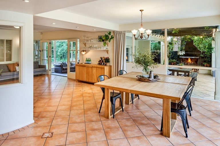 Photo of property in 46 Kawiu Road, Levin, 5510