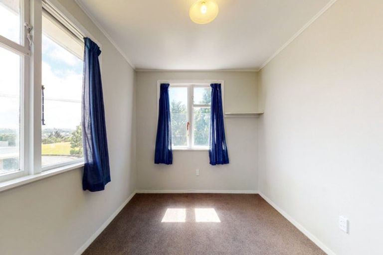 Photo of property in 1/195 Bedford Street, Cannons Creek, Porirua, 5024