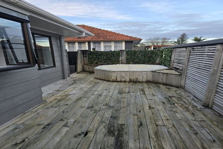 Photo of property in 14a Onslow Road, Papakura, 2110