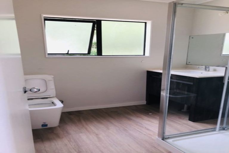 Photo of property in 39 Brigham Creek Road, Whenuapai, Auckland, 0618