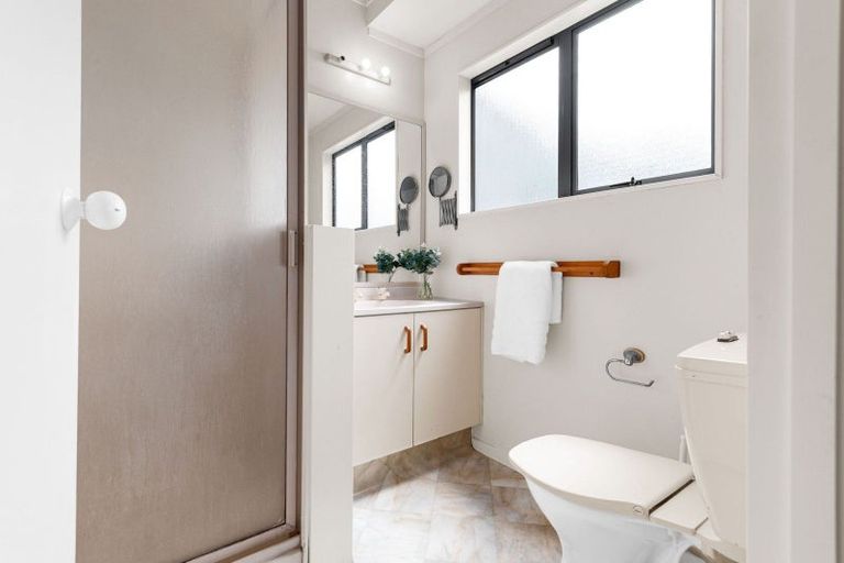 Photo of property in 23 Kingsway Crescent, Forest Lake, Hamilton, 3200